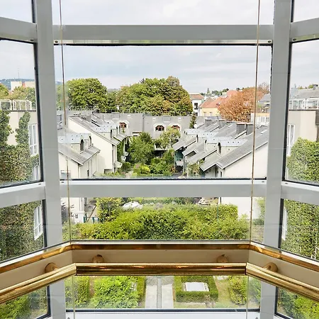 Lägenhetshotell Living Kaiser Franz Joseph 4*