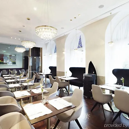 Sans Souci Hotel 5*