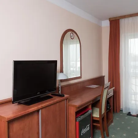 Breitenlee Hotell