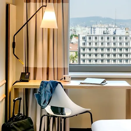 Ibis Hauptbahnhof 3* Vienna
