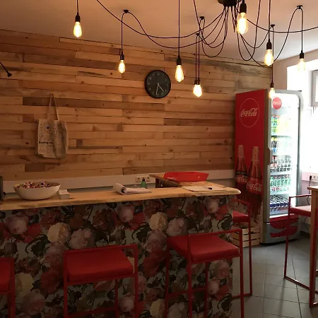 Boutique Zum Goldenen Kegel Hostel *