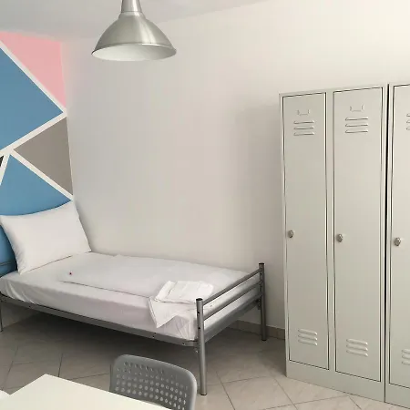 Boutique Zum Goldenen Kegel Hostel Wien