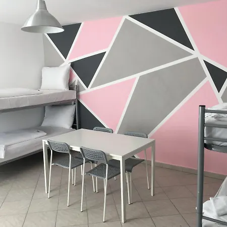 Boutique Zum Goldenen Kegel Hostel Wien