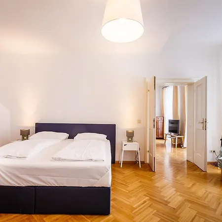 Judengasse Premium By Ichbucheat Apartment *