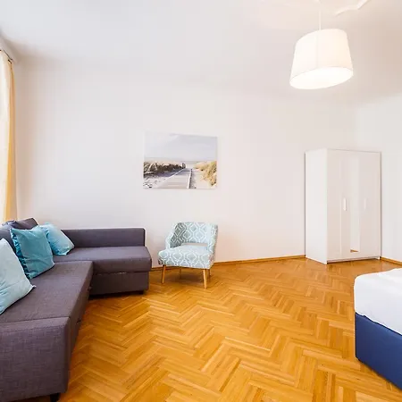 Judengasse Premium By Ichbucheat Vienna