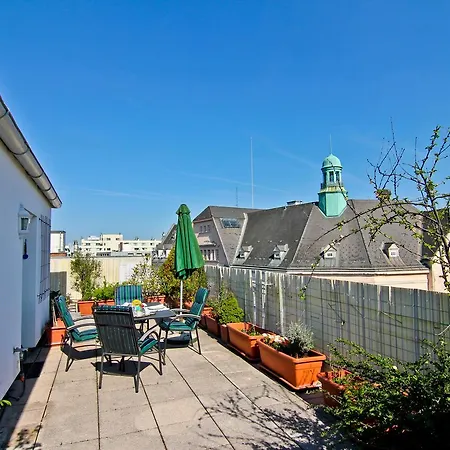 Schlossgasse Vienna