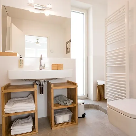 Mar - Center Apartment
