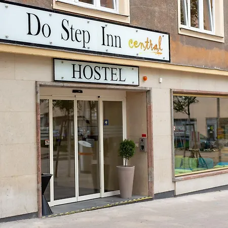 Do Step - Self-service-hostel *