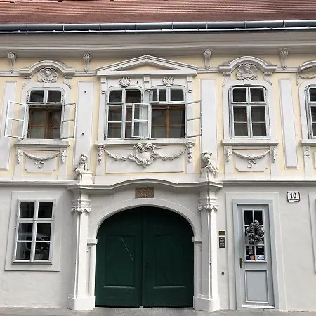 Boutique Zum Goldenen Kegel Hostel Wien
