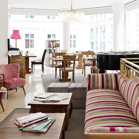Beethoven Hotel 4*