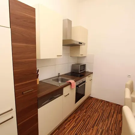 Simmering Apartment *