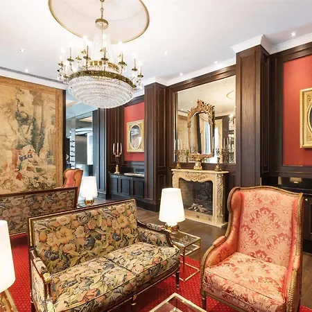 Hotel Living An Der Oper 4*