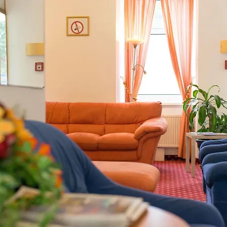 Garten- Und Kunsthotel Gabriel Wiedeń