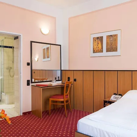 Hotel Garten- Und Kunsthotel Gabriel Wiedeń