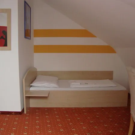 Lenas Donau 3*