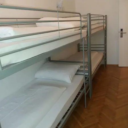 Ch-hostel * Viena