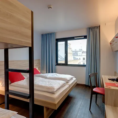 Meininger Downtown Franz Ξενοδοχείο 3*