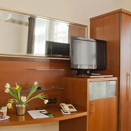 Hotell Carlton Opera