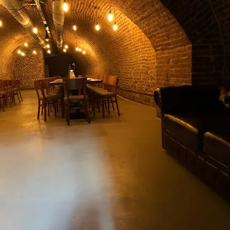 Boutique Zum Goldenen Kegel Hostel *