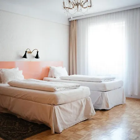 Otel Am Brillantengrund 3*