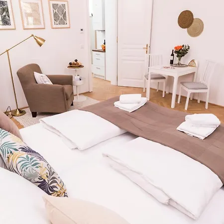 Apartment Heart Of Ottakring