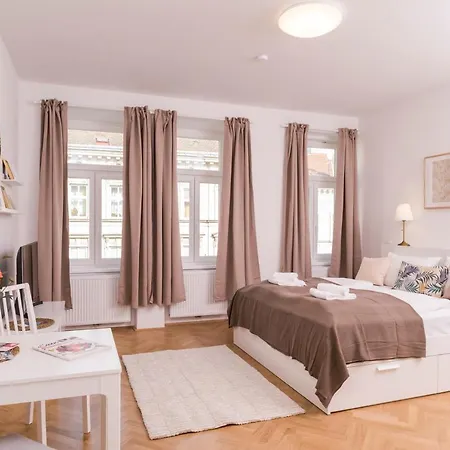 Heart Of Ottakring Apartment *