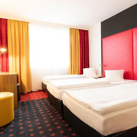 Senator Hotel