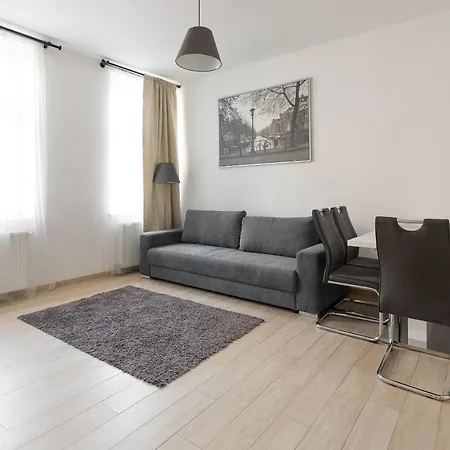 Apartment House In Vienna *