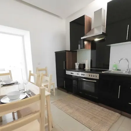 Brigittenau Apartment *