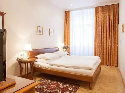 Hotel Kaiserin Elisabeth 4*