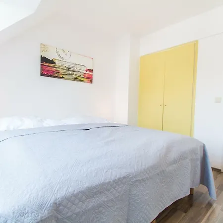 Karmeliter Flat | Contactless Check-in Appartamento *