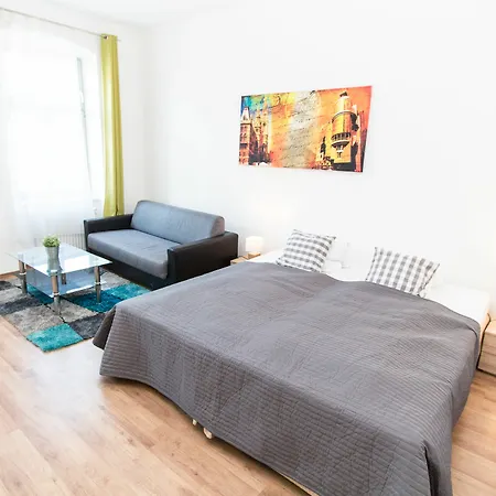 Checkvienna - Lassallestrasse Apartment