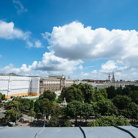 Duschel Center * Wien