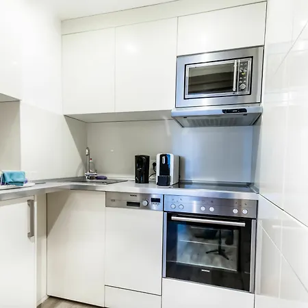 Grand Apartment *