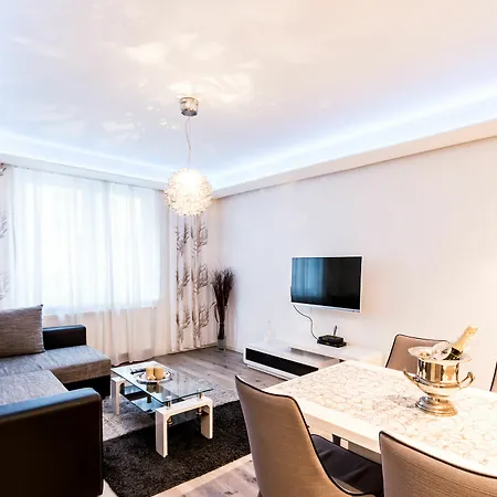Grand Vienna