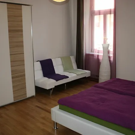 Apartment Govienna Modern