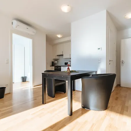 Mainstation - 10 Minutes To Citycenter - With Aircondition Apartamento Viena