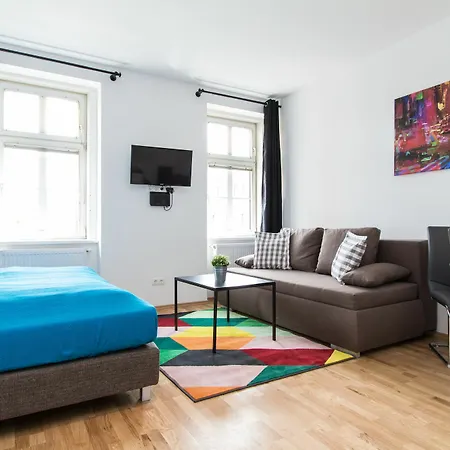 Familienplatz I Contactless Check-in Apartment