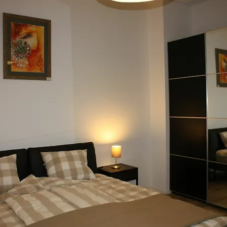 דירה Govienna Luxury Oldtown *