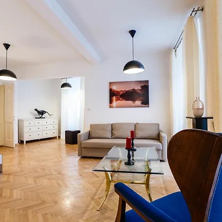 Judengasse Premium By Ichbucheat Vienna