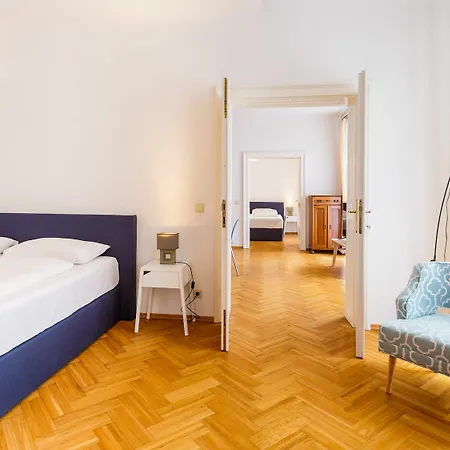 Judengasse Premium By Ichbucheat Apartment *