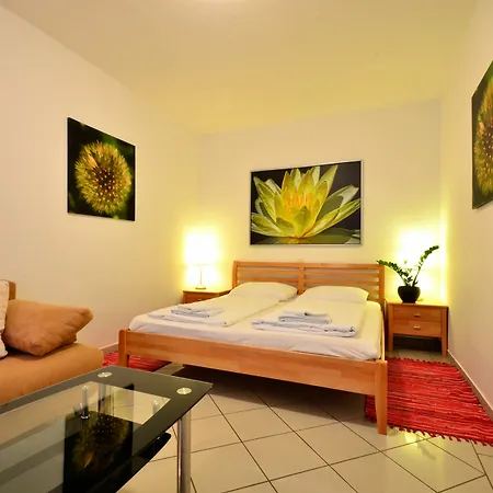 Apartment Ajo Danube
