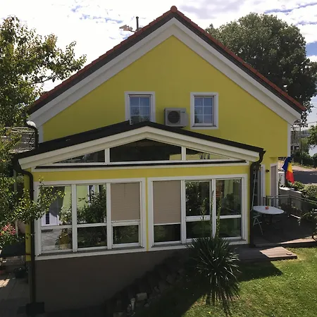 Ajo Danube Apartment Vienna