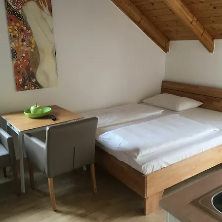 Ajo Danube Apartment