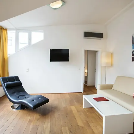Nestroygasse Apartman Bécs