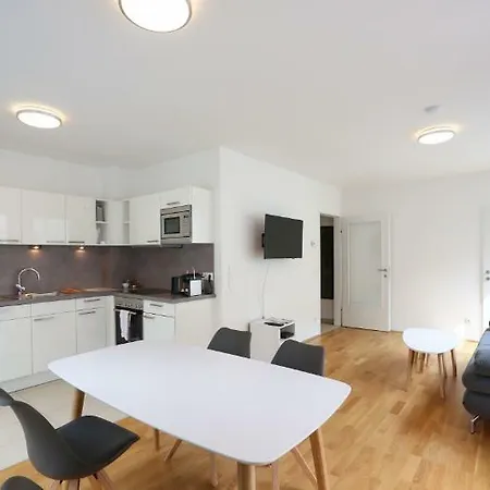 4 Beds&more Aparthotel 5*