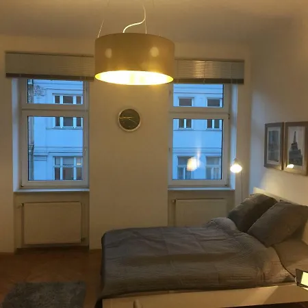 Charmante Altbauapartments Apostelgasse Vienna