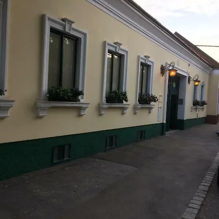 Apartman Apps 21 *