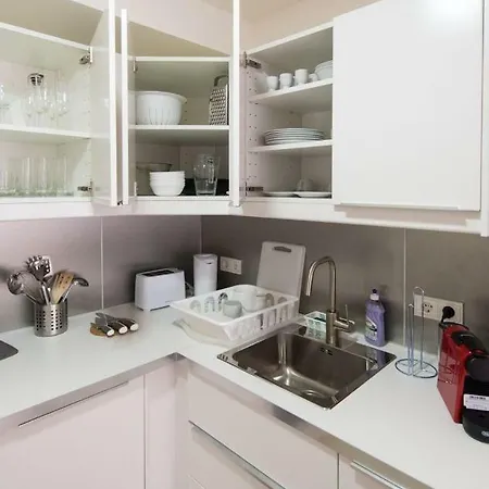 Sissy - Self Check-in Apartment