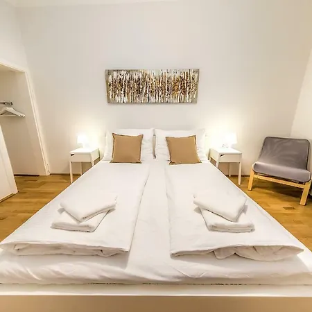 Apartment Beautiful City At Famous Ballgasse *